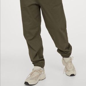 H&M olive joggers